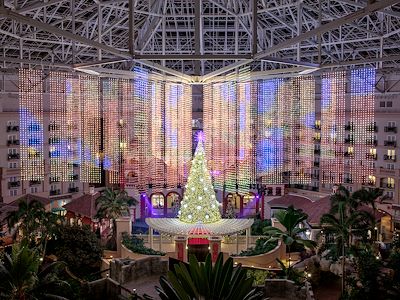 Atrium at Gaylord Palms decorated for Christmas