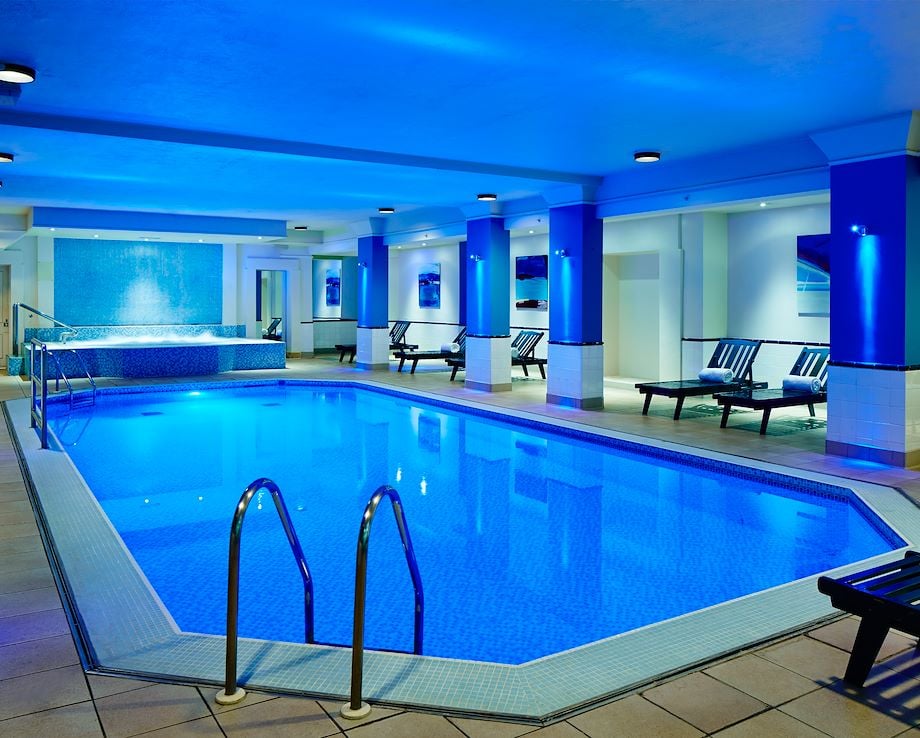 Birmingham Marriott Hotel Indoor Swimming Pool