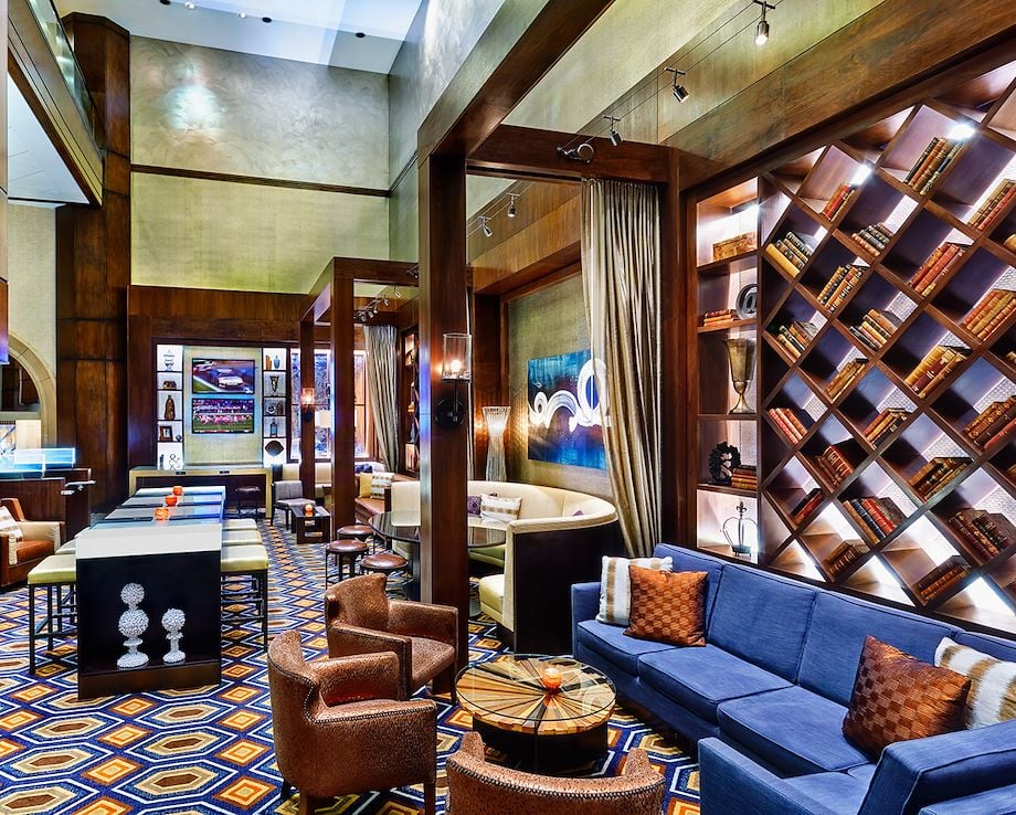 Unwind in the lobby library with friends over cocktails or connect with coworkers. 