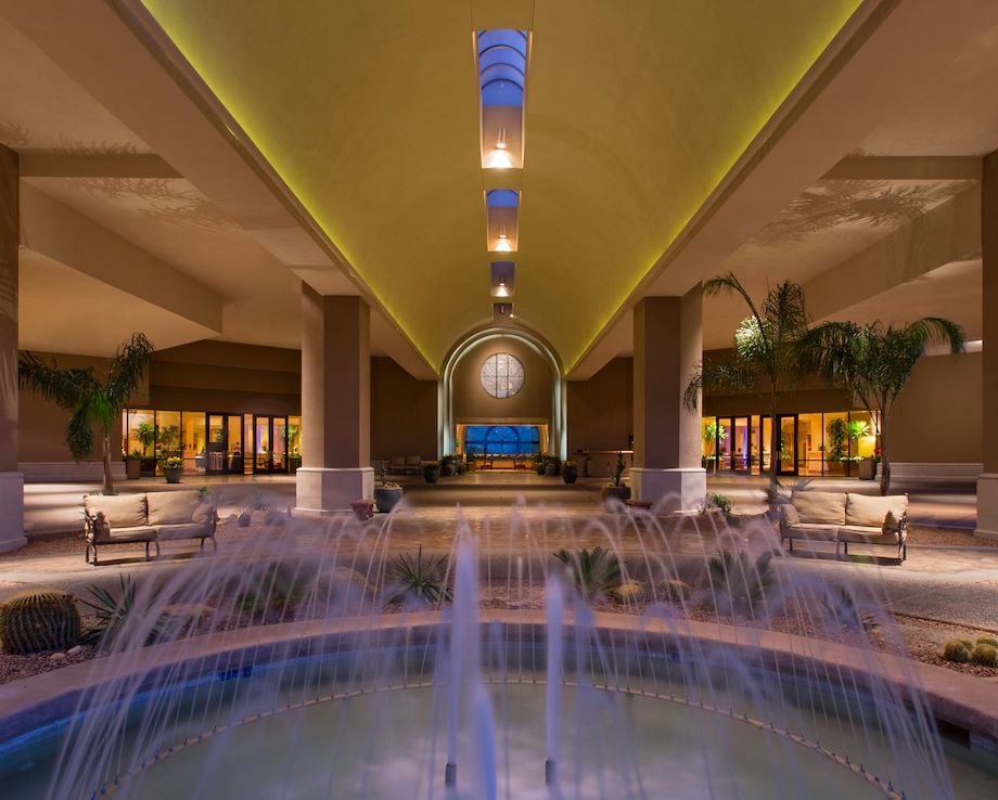 Hotel entrance with fountain