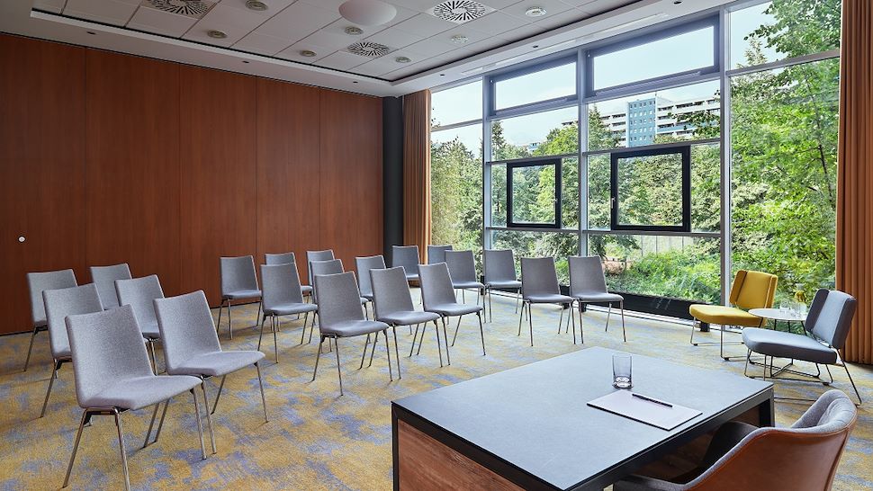 München 2 Meeting Room