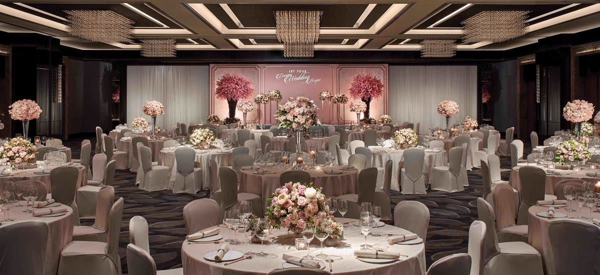 Jw Marriott Hotel Offers An Ideal Wedding Location In Hong Kong