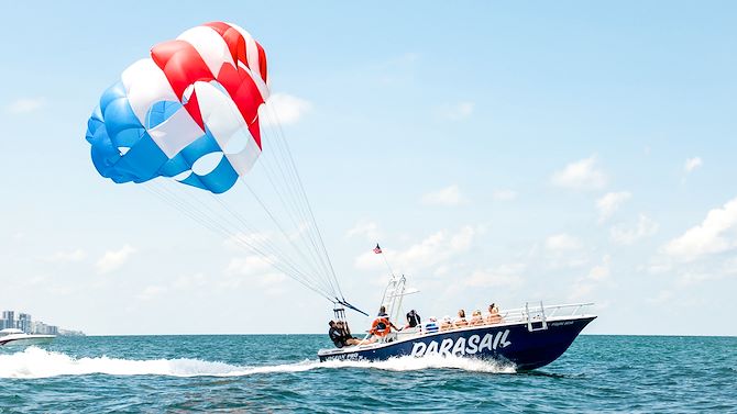 parasailing boat