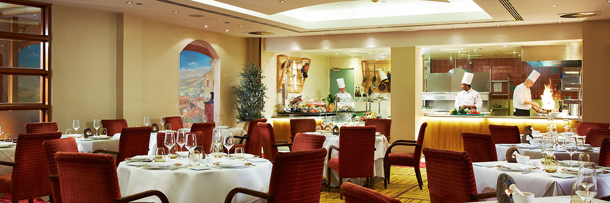 Heathrow Hotels near Airport with Shuttle | London Heathrow Marriott Hotel