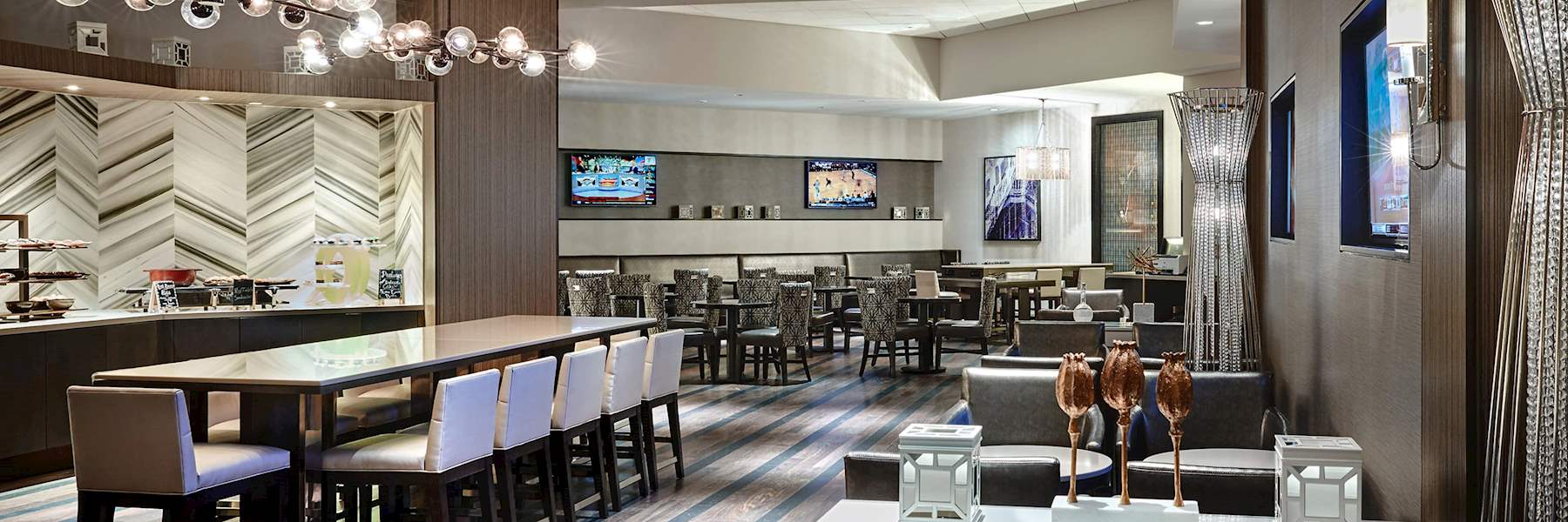 What Is The M Club Lounge At Marriott