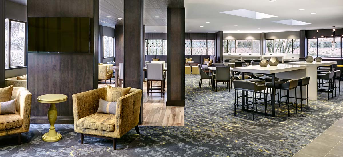 M Club Lounge at the Portland Downtown Marriott.