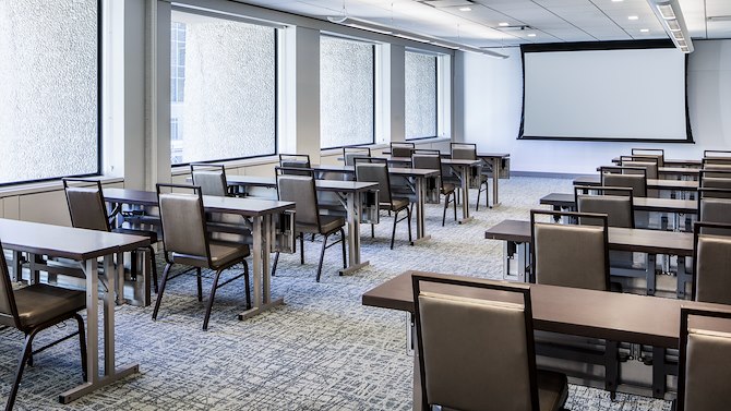 32nd floor meeting space classroom